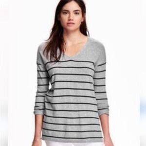 Old Navy V-Neck Coastal Sweater Taupe and Black Stripes Size Small